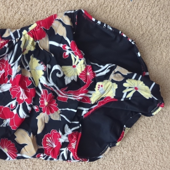 Baltex Floral Lined Bra One Piece Swimsuit Size 8/30 - Picture 3 of 11